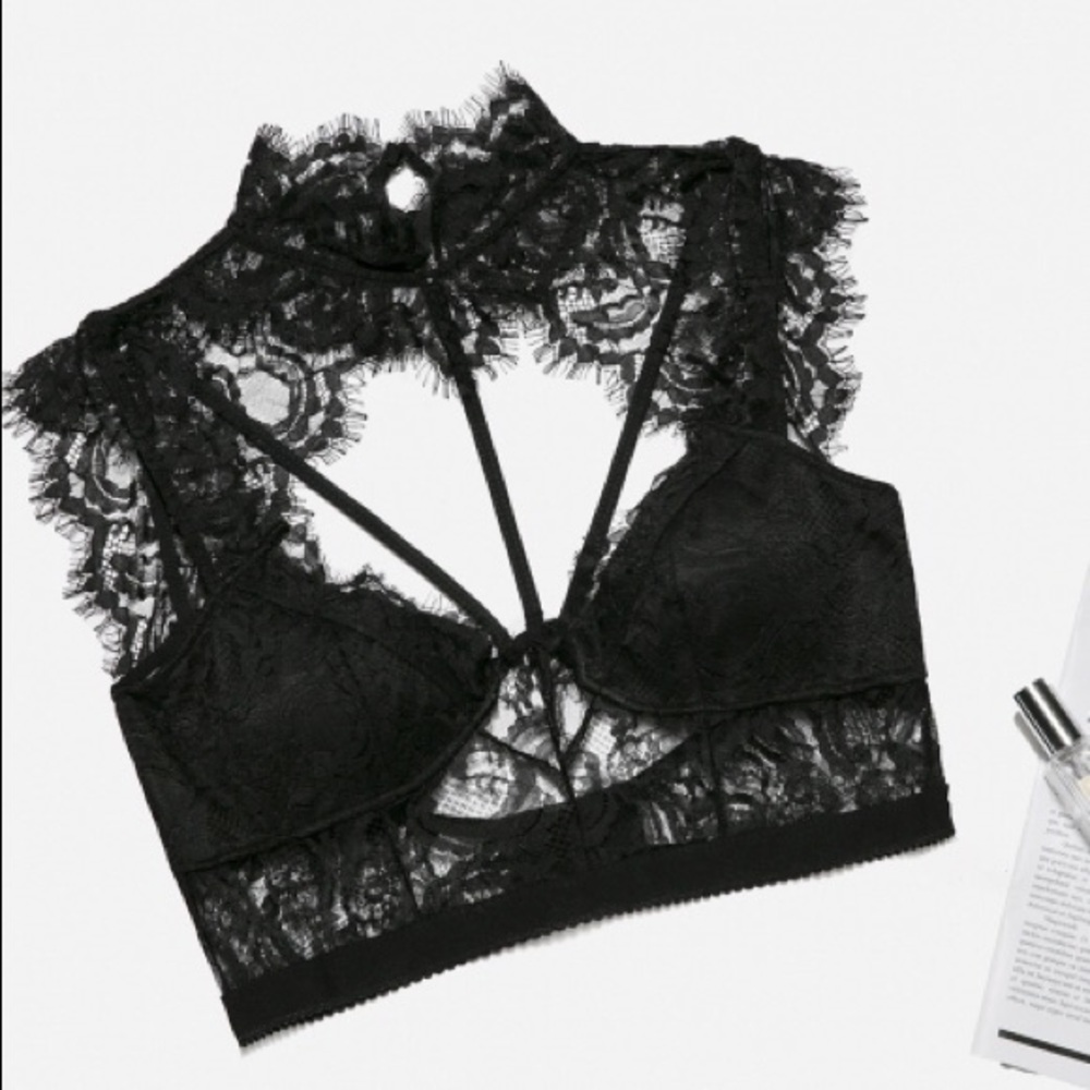 💥 Black Lace Strappy Bustier Crop Top - Picture 3 of 4